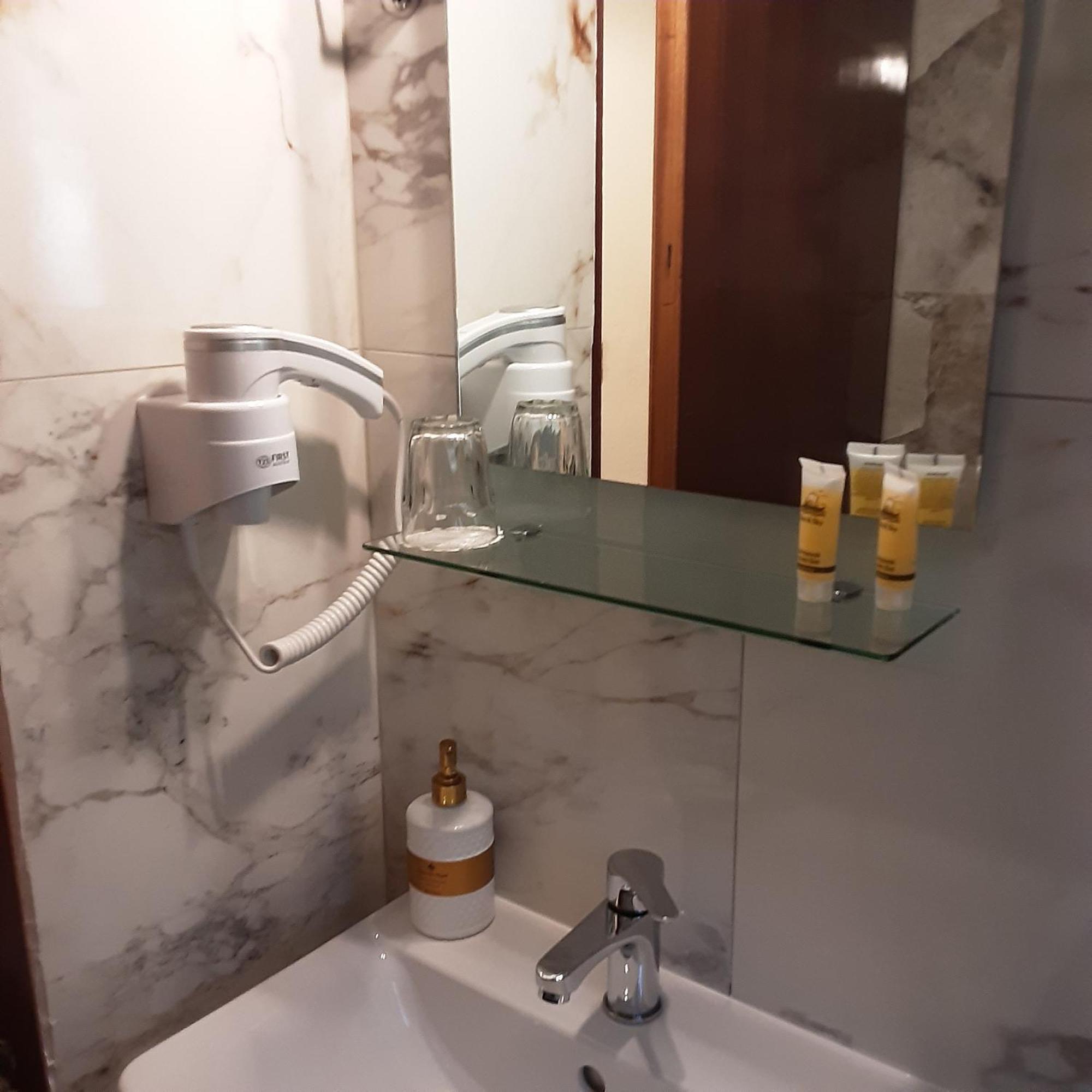 Parselia Rooms Therma  Eksteriør bilde